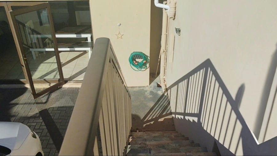 5 Bedroom Property for Sale in Twee Kuilen Western Cape
